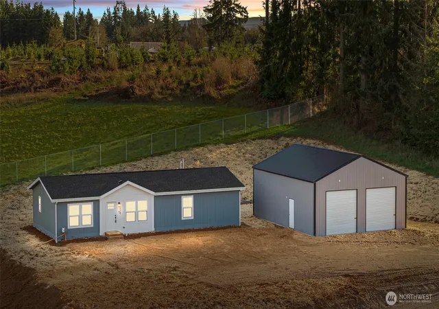 Photo 2 of Manufactured home for sale at 18814 8th Avenue E, Spanaway, WA 98387 | MLS# NWM2580660 | Listing updated on 2026-09-26