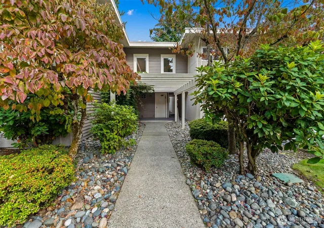 Photo 2 of Condo for sale at 811 126th Place Ne #A207, Bellevue, WA 98005 | MLS# NWM2580671 | Listing updated on 2026-10-02