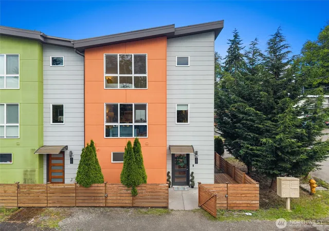 Photo 1 of Townhouse for sale at 2301 Ne 86th Street, Seattle, WA 98115 | MLS# NWM2580676 | Listing updated on 2026-09-24