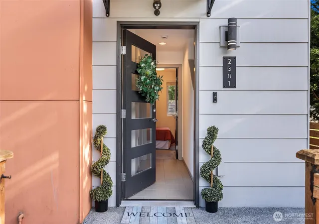 Photo 2 of Townhouse for sale at 2301 Ne 86th Street, Seattle, WA 98115 | MLS# NWM2580676 | Listing updated on 2026-09-24