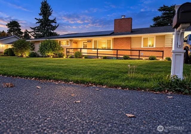 Photo 2 of Single family home for sale at 15495 Cottonwood Ln, Mount Vernon, WA 98273 | MLS# NWM2580698 | Listing updated on 2026-09-28