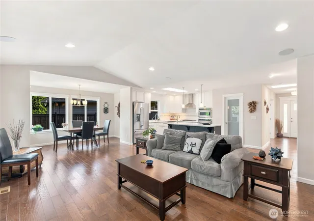 Photo 3 of Single family home for sale at 4625 138th Street Se, Snohomish, WA 98296 | MLS# NWM2580727 | Listing updated on 2026-10-01