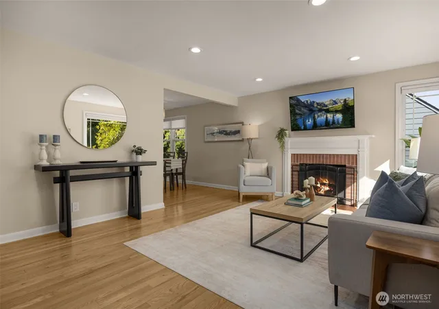 Photo 2 of Single family home for sale at 8039 40th Avenue Ne, Seattle, WA 98115 | MLS# NWM2580735 | Listing updated on 2026-10-06