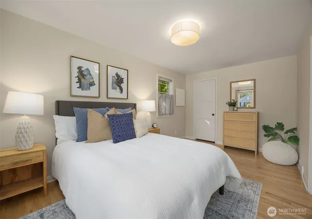 Photo 3 of Single family home for sale at 8039 40th Avenue NE, Seattle, WA 98115 | MLS# NWM2580735 | Listing updated on 2026-10-06