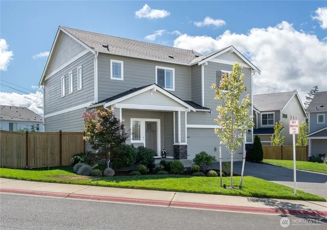Photo 2 of Single family home for sale at 4398 Nettle Dr Se, Port Orchard, WA 98366 | MLS# NWM2580747 | Listing updated on 2026-09-21
