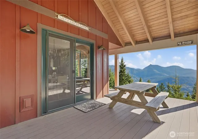 Photo 3 of Single family home for sale at 1962 Mt View Dr, Cougar, WA 98616 | MLS# NWM2580757 | Listing updated on 2026-09-23