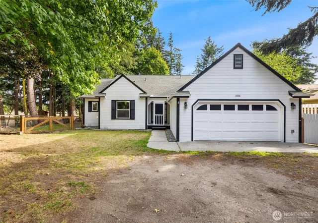 Photo 1 of Sale Pending at 1006 Ne Pennington Loop, Coupeville, WA 98239 | MLS# NWM2580762 | Listing updated on 2026-09-25
