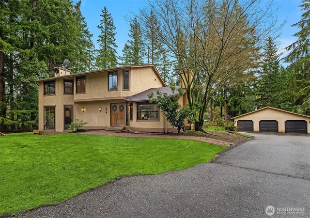 Photo 3 of Single family home for sale at 22223 Ne 82nd Place, Redmond, WA 98053 | MLS# NWM2580768 | Listing updated on 2026-09-26