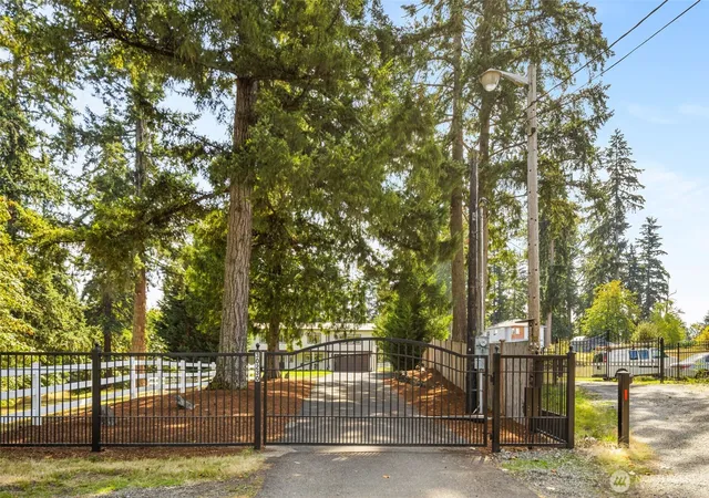 Photo 3 of Sale Pending at 30230 152nd Avenue Se, Kent, WA 98042 | MLS# NWM2580774 | Listing updated on 2026-09-27