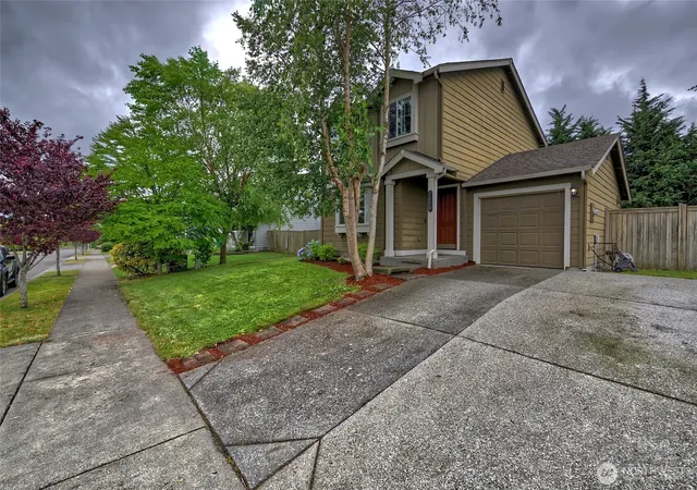 Photo 2 of Single family home for sale at 7230 286th Place Nw, Stanwood, WA 98292 | MLS# NWM2580783 | Listing updated on 2026-09-25