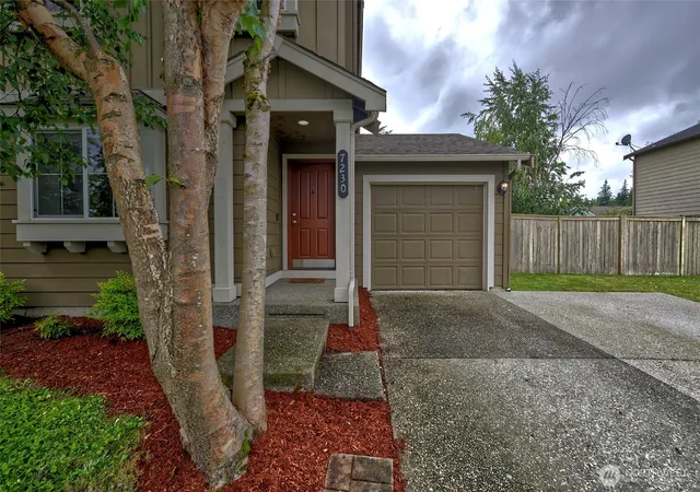 Photo 3 of Single family home for sale at 7230 286th Place Nw, Stanwood, WA 98292 | MLS# NWM2580783 | Listing updated on 2026-09-25