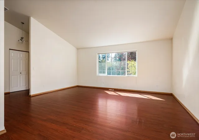 Photo 4 of Single family home for sale at 4903 Reindeer Rd, Freeland, WA 98249 | MLS# NWM2580786 | Listing updated on 2026-09-25