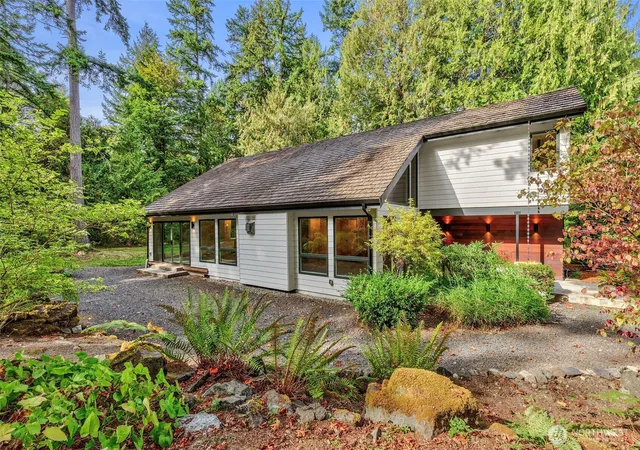 Photo 3 of Single family home for sale at 16455 Agate Point Rd Ne, Bainbridge Island, WA 98110 | MLS# NWM2580806 | Listing updated on 2026-09-30