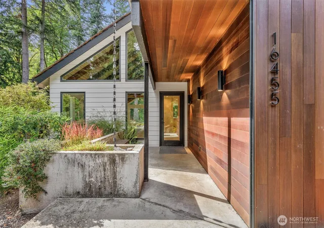 Photo 3 of Single family home for sale at 16455 Agate Point Rd NE, Bainbridge Island, WA 98110 | MLS# NWM2580806 | Listing updated on 2026-09-30