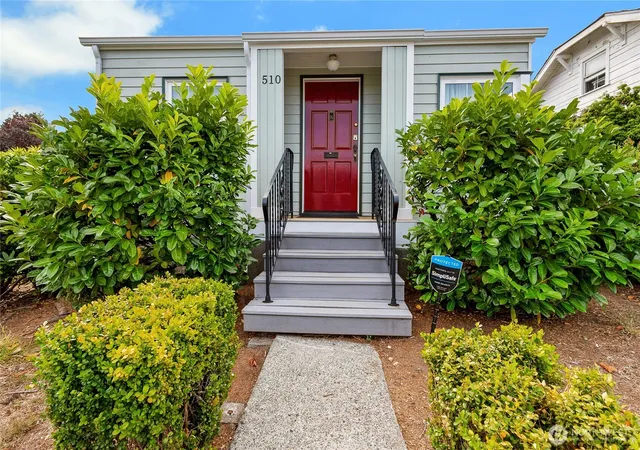 Photo 3 of Single family home for sale at 510 S 58th Street, Tacoma, WA 98408 | MLS# NWM2580809 | Listing updated on 2026-09-23