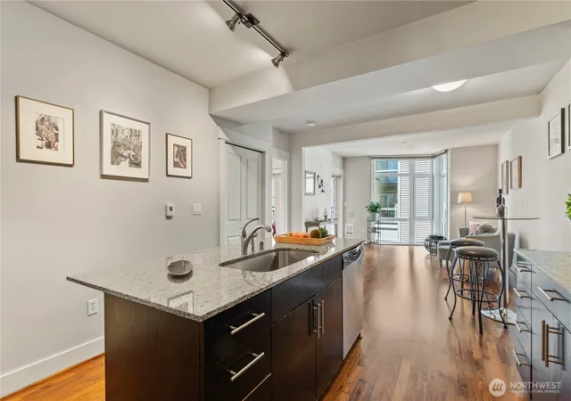 Photo 3 of Condo for sale at 699 John St #507, Seattle, WA 98109 | MLS# NWM2580825 | Listing updated on 2026-10-02