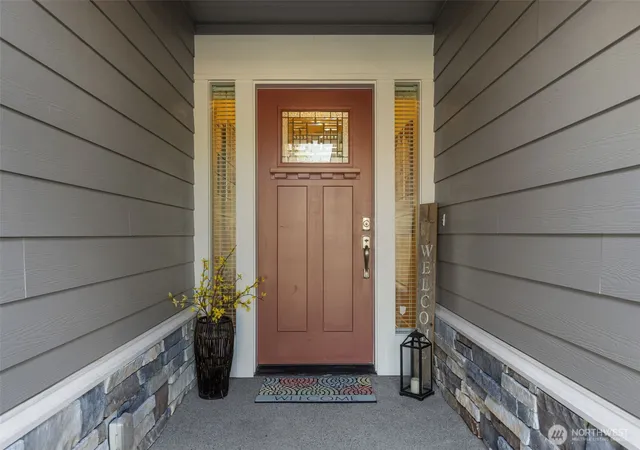 Photo 3 of Sale Pending at 268 N Mcneely St, Buckley, WA 98321 | MLS# NWM2580828 | Listing updated on 2026-09-29