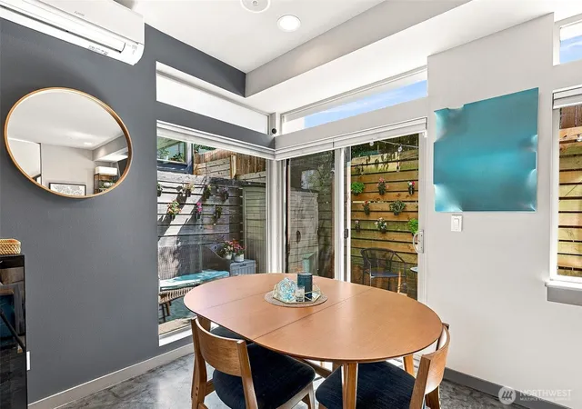Photo 4 of Townhouse for sale at 310 21st Avenue #B, Seattle, WA 98122 | MLS# NWM2580887 | Listing updated on 2026-09-24