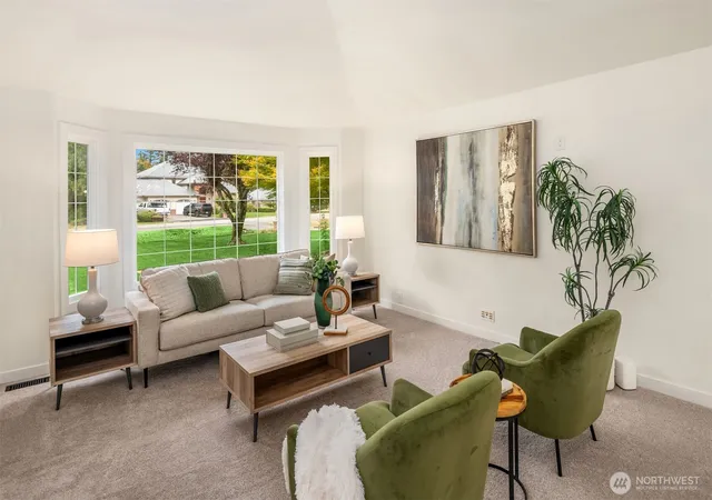 Photo 3 of Single family home for sale at 1350 Laforest Dr SE, North Bend, WA 98045 | MLS# NWM2580891 | Listing updated on 2026-09-21