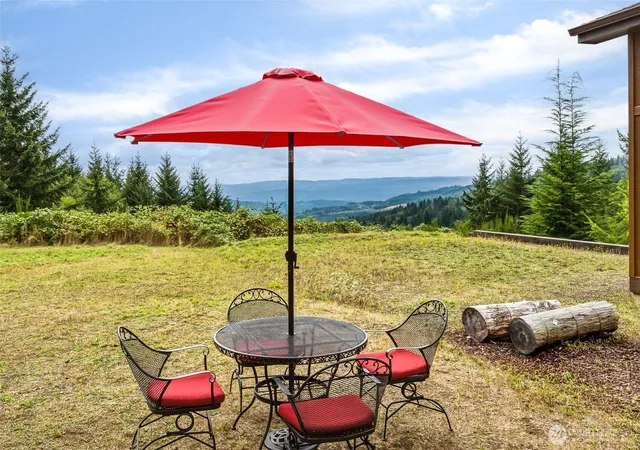 Photo 4 of Single family home for sale at 156 Peppermill Rd, Kelso, WA 98626 | MLS# NWM2580913 | Listing updated on 2026-09-29