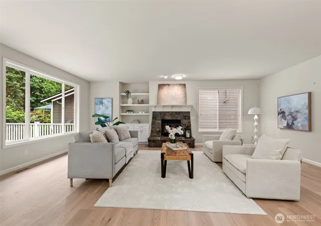 Photo 4 of Single family home for sale at 9118 NE 160th Place, Bothell, WA 98028 | MLS# NWM2580922 | Listing updated on 2026-09-17