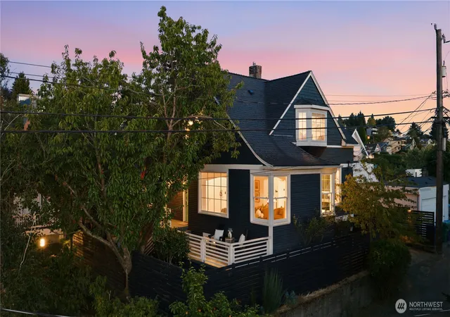 Photo 1 of Sale Pending at 1009 W Crockett St, Seattle, WA 98119 | MLS# NWM2580932 | Listing updated on 2026-09-20