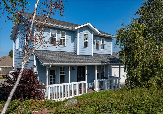 Photo 1 of Sale Pending at 1598 Sw Victory St, Oak Harbor, WA 98277 | MLS# NWM2580935 | Listing updated on 2026-09-29
