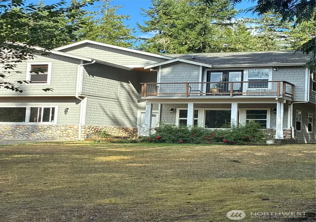 Photo 2 of Single family home for sale at 1954 Nellita Rd Nw, Seabeck, WA 98380 | MLS# NWM2580940 | Listing updated on 2026-10-01