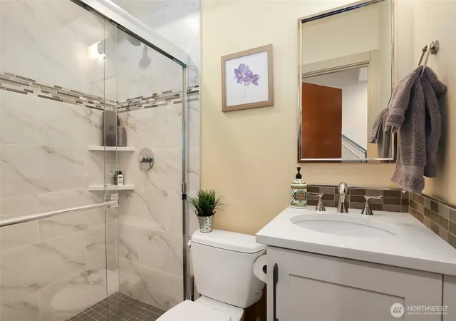 Photo 3 of Townhouse for sale at 709 15th Avenue #B, Seattle, WA 98122 | MLS# NWM2580953 | Listing updated on 2026-09-17