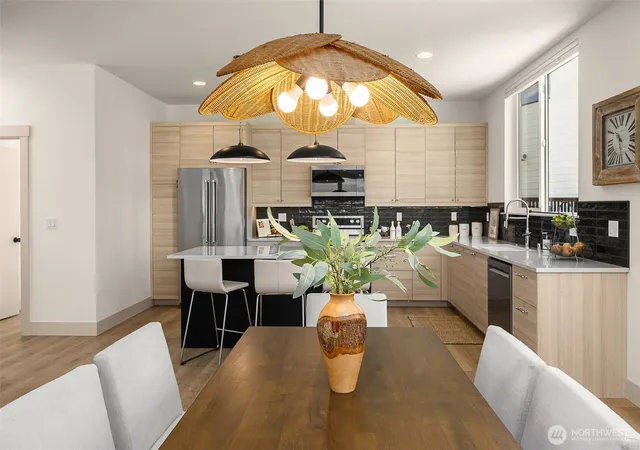 Photo 4 of Single family home for sale at 3007 S Dakota St, Seattle, WA 98108 | MLS# NWM2580978 | Listing updated on 2026-10-01