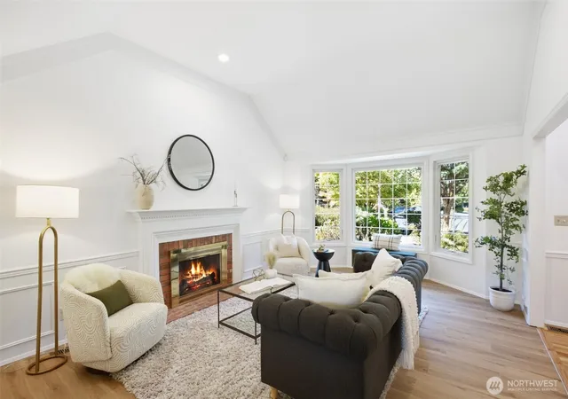 Photo 4 of Sale Pending at 10831 56th Place W, Mukilteo, WA 98275 | MLS# NWM2580980 | Listing updated on 2026-10-01