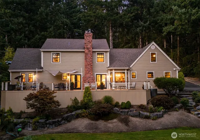Photo 2 of Single family home for sale at 5125 Wild Goose Ln Nw, Olympia, WA 98502 | MLS# NWM2581005 | Listing updated on 2026-09-30