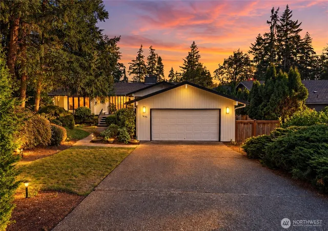 Photo 1 of Single family home for sale at 18001 Ne 10th Street, Bellevue, WA 98008 | MLS# NWM2581006 | Listing updated on 2026-10-01