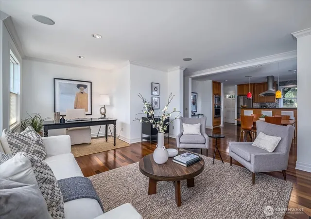 Photo 2 of Single family home for sale at 518 Prospect St, Seattle, WA 98109 | MLS# NWM2581021 | Listing updated on 2026-09-26