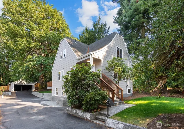 Photo 1 of Single family home for sale at 10322 Ashworth Ave N, Seattle, WA 98133 | MLS# NWM2581023 | Listing updated on 2026-10-01