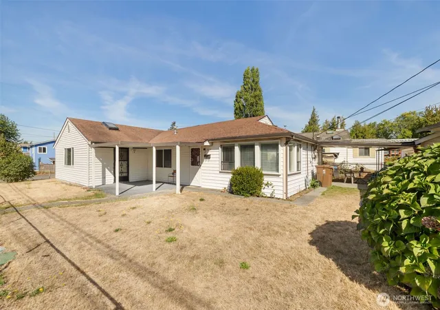 Photo 1 of Single family home for sale at 1819 South 17th St, Tacoma, WA 98405 | MLS# NWM2581028 | Listing updated on 2026-09-25