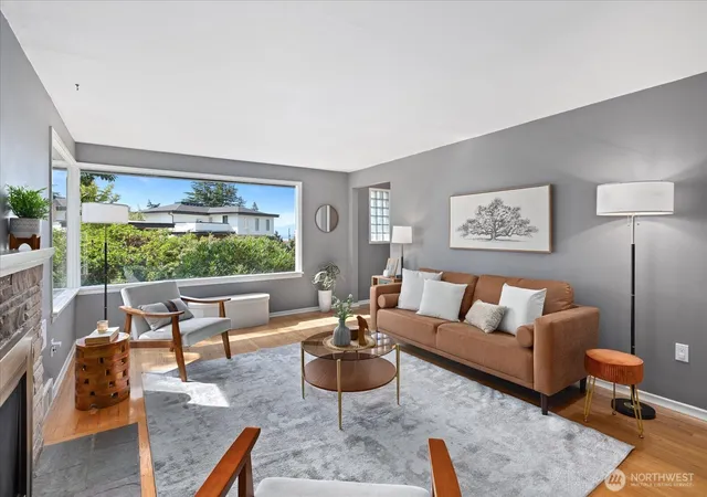 Photo 3 of Sale Pending at 8438 41st Avenue SW, Seattle, WA 98136 | MLS# NWM2581033 | Listing updated on 2026-09-24