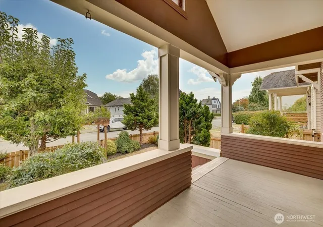 Photo 3 of Sale Pending at 2020 Lombard Ave, Everett, WA 98201 | MLS# NWM2581034 | Listing updated on 2026-09-27
