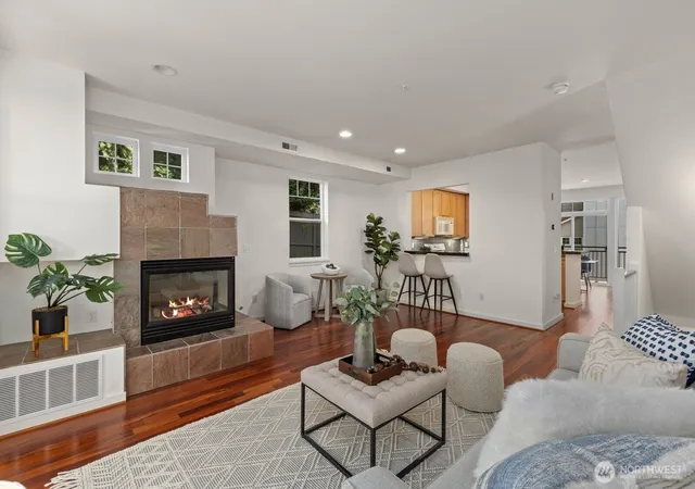 Photo 3 of Sale Pending at 12721 SE 41st Place #214, Bellevue, WA 98006 | MLS# NWM2581044 | Listing updated on 2026-10-01