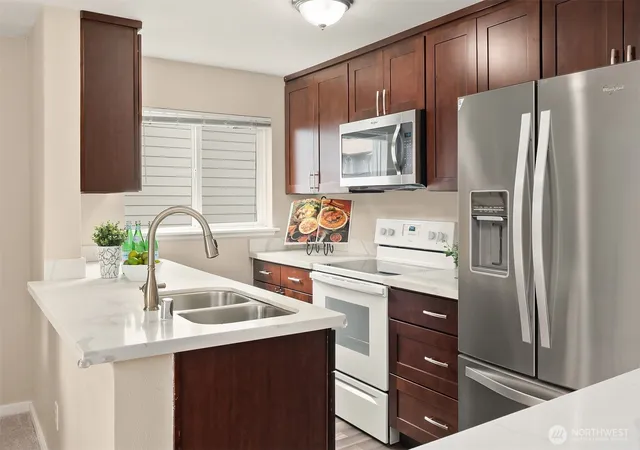 Photo 4 of Condo for sale at 12424 109th Court NE #D304, Kirkland, WA 98034 | MLS# NWM2581056 | Listing updated on 2026-09-24