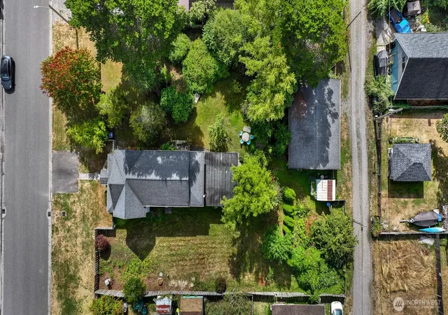 Photo 2 of Sale Pending at 869 Harrison Ave, Blaine, WA 98230 | MLS# NWM2581059 | Listing updated on 2026-09-26