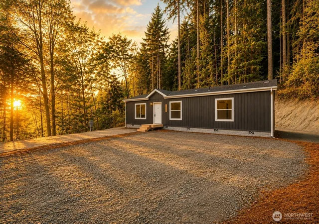 Manufactured home for sale at 150 NE Steelhead Dr S, Belfair, WA 98528 | MLS# NWM2581063