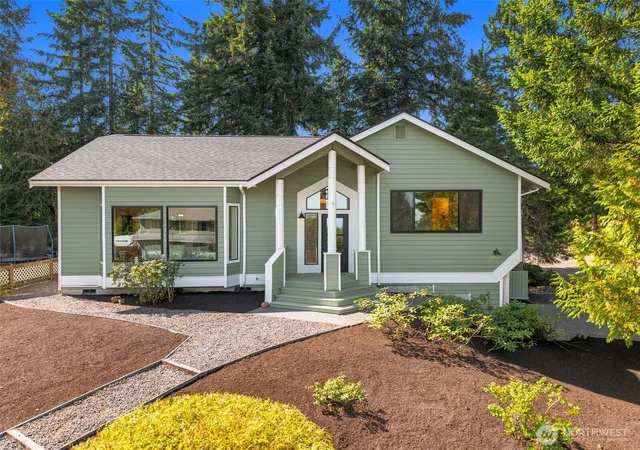 Photo 2 of Sale Pending at 4989 Nw Francis Dr, Silverdale, WA 98383 | MLS# NWM2581073 | Listing updated on 2026-09-29