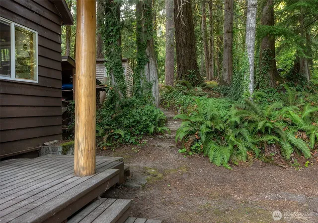 Photo 4 of Sale Pending at 49124 US 2, Sultan, WA 98294 | MLS# NWM2581076 | Listing updated on 2026-09-24