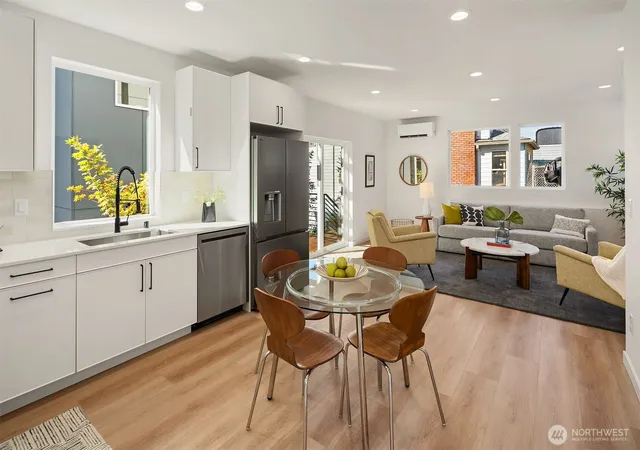 Photo 3 of Single family home for sale at 908 29th Avenue, Seattle, WA 98122 | MLS# NWM2581083 | Listing updated on 2026-09-27