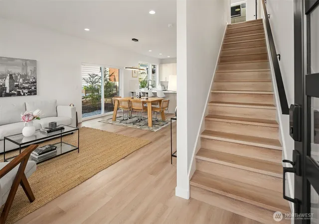 Photo 2 of Single family home for sale at 910 29th Avenue, Seattle, WA 98122 | MLS# NWM2581091 | Listing updated on 2026-09-27