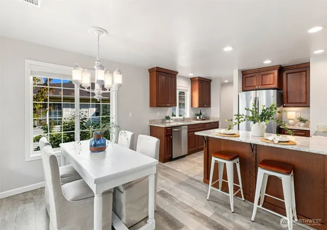 Photo 4 of Townhouse for sale at 3821 Spadoni Ln, Gig Harbor, WA 98335 | MLS# NWM2581098 | Listing updated on 2026-09-30
