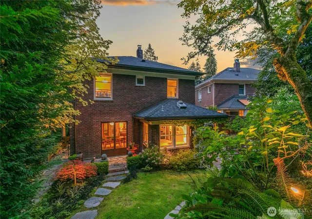 Single family home for sale at 2306 Lake Park Dr S, Seattle, WA 98144 | MLS# NWM2581104
