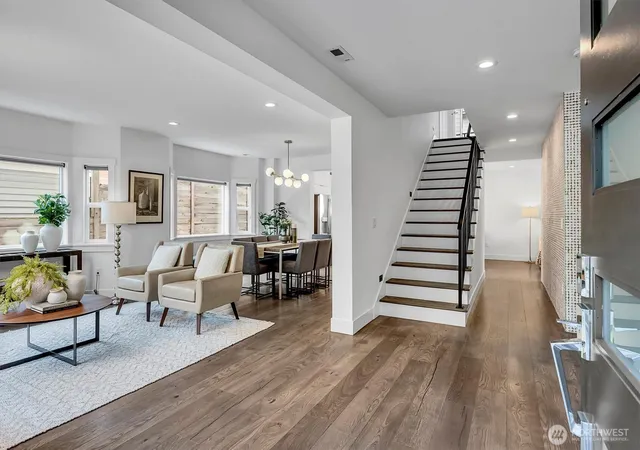 Photo 4 of Single family home for sale at 1725 Martin Luther King Jr Way, Seattle, WA 98122 | MLS# NWM2581113 | Listing updated on 2026-09-25