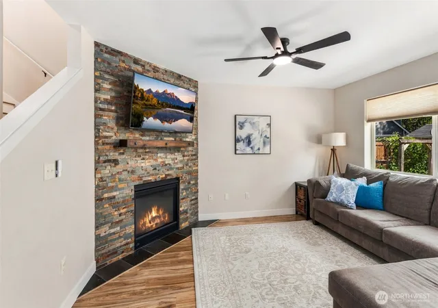 Photo 4 of Single family home for sale at 238 NE Tronson Cir, Bremerton, WA 98311 | MLS# NWM2581118 | Listing updated on 2026-09-30